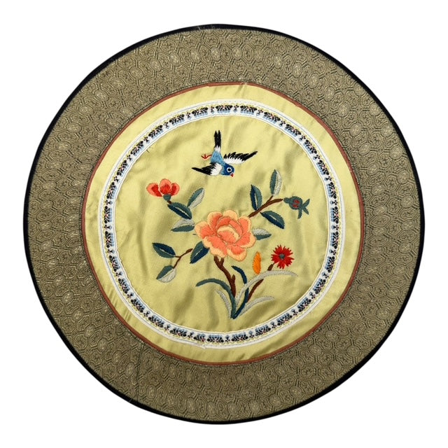 15015 - Vintage Silk 11" Round Embroidery Doily Beautiful Blue Bird and Flowers |17-30|