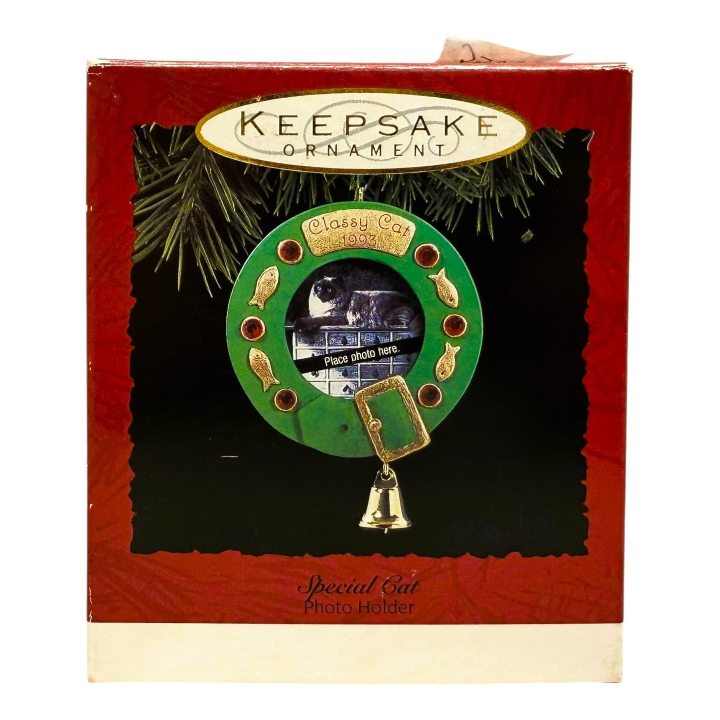 1465 - HALLMARK Furever Friends (Adorable Christmas Pet Photo Ornament for Holiday Home Decoration) |POD 1-66|