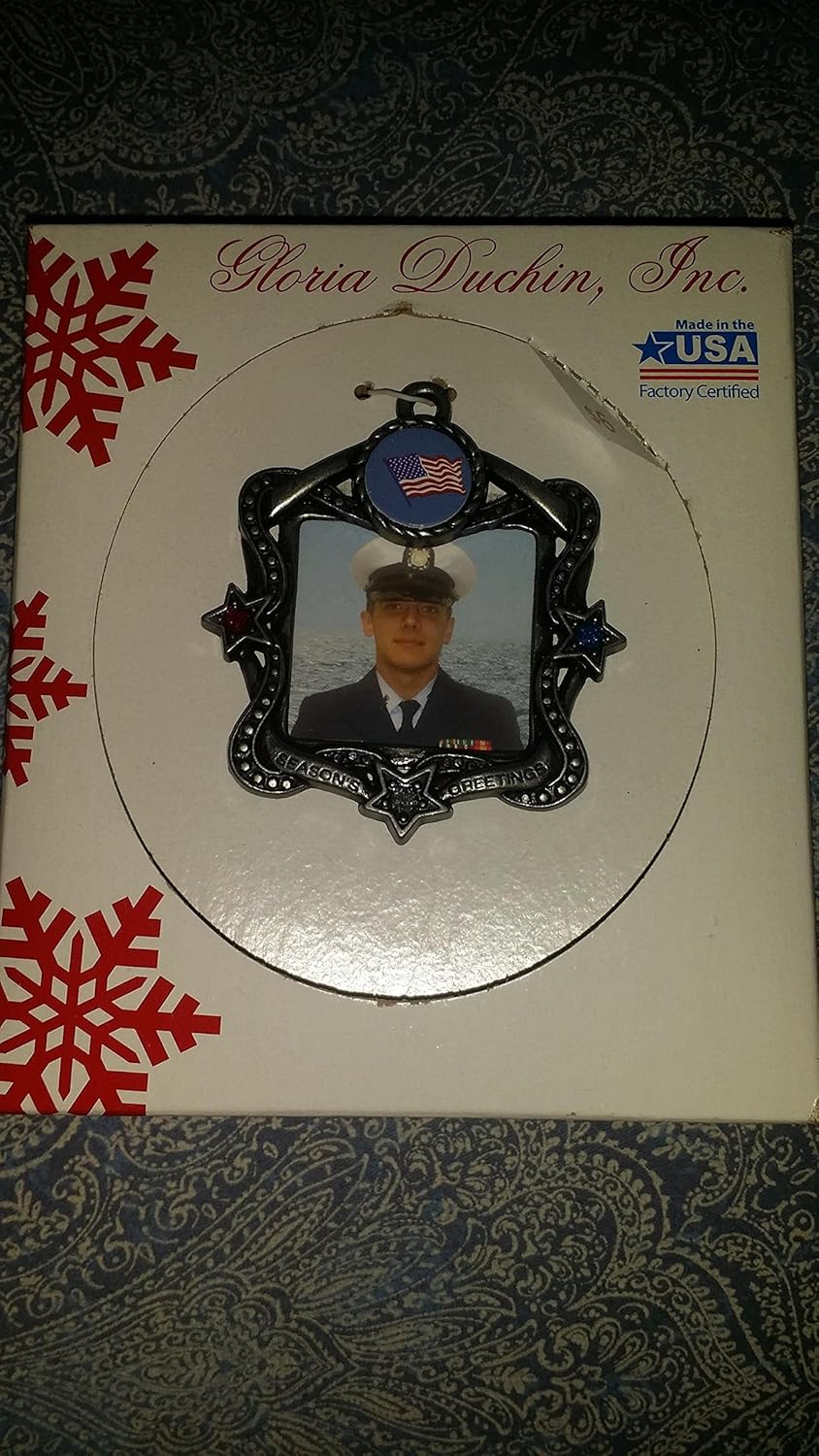 29325 - Gloria Duchin Patriotic Holiday Ornament with American Pride Designs and Intricate Details |Pod 1-62|