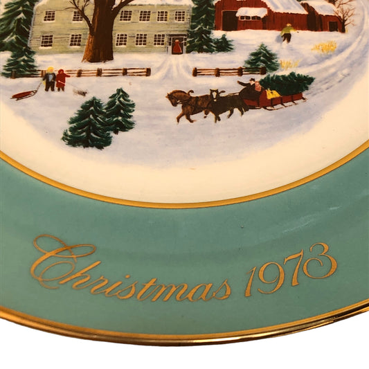 41586 - 10" Avon Christmas Plate 1973 |13-27|