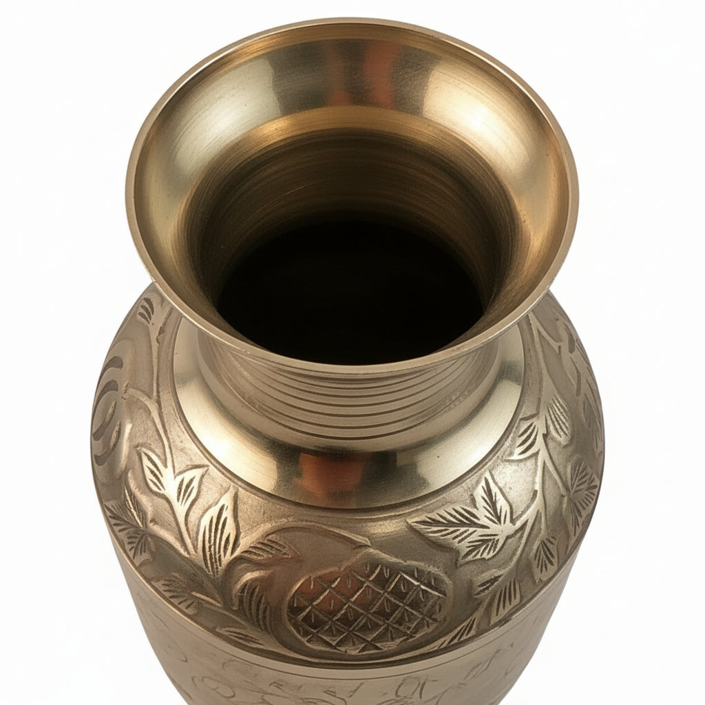 41642 - Elegant 11" Silver Flower Vase with Sleek Finish for Home and Garden Decor |19-30|