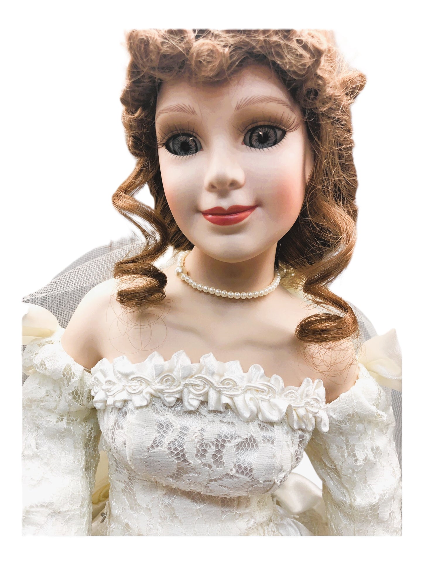 43405 - Court of Dolls 25in Bride 1902/5000 - X-93 : CS CHESSMAN