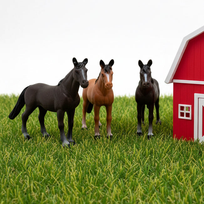 16002 - Set of Three 3" Play Horses |T-220|