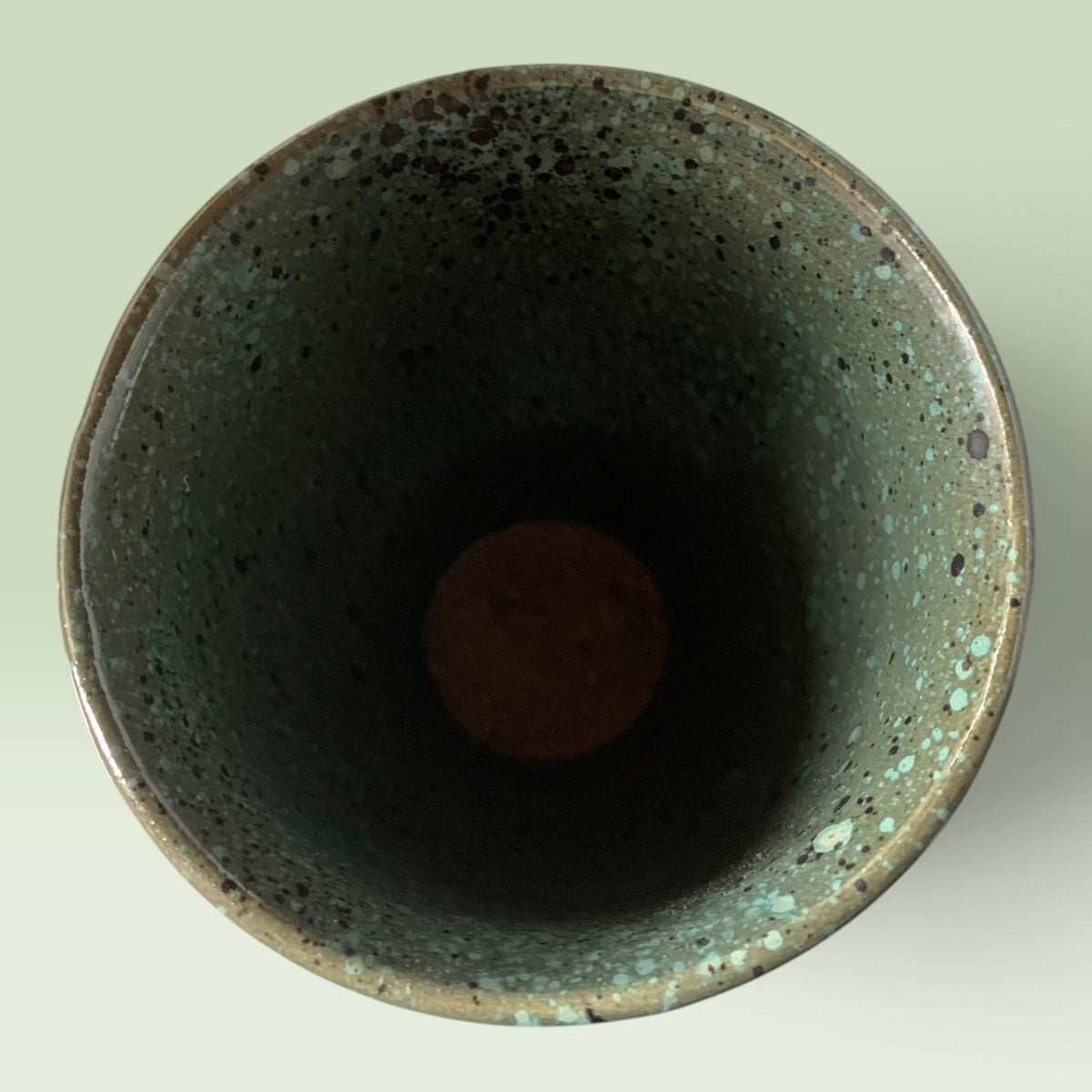 514 - Hand Crafted Green Vase 5' |TBD|