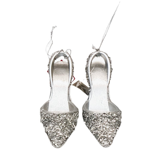 6413 - Set of Two Silver High Heel Ornaments 4" |Pod 2-62|