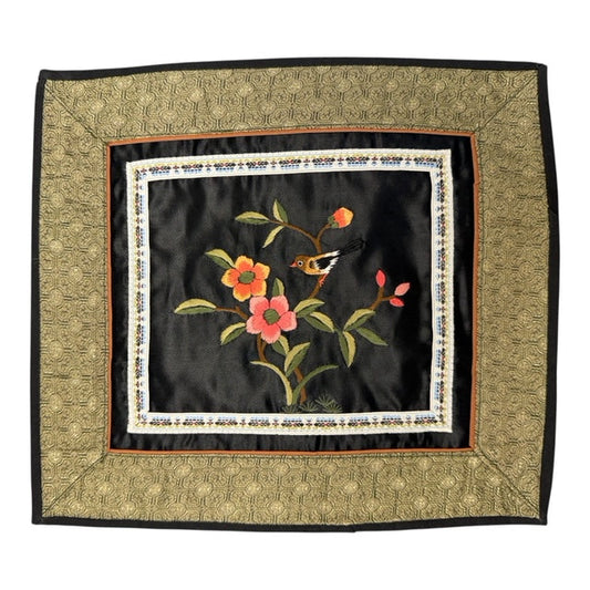 6706 - Vintage Silk 11" Square Embroidery Doily Bird Perched On Flowers |17-30|