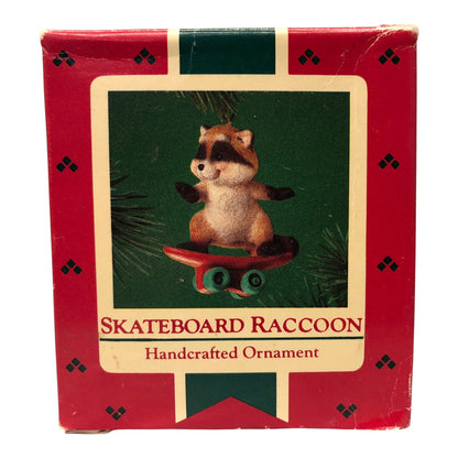 6962 - 5 Christmas Ornaments Set |TBD|