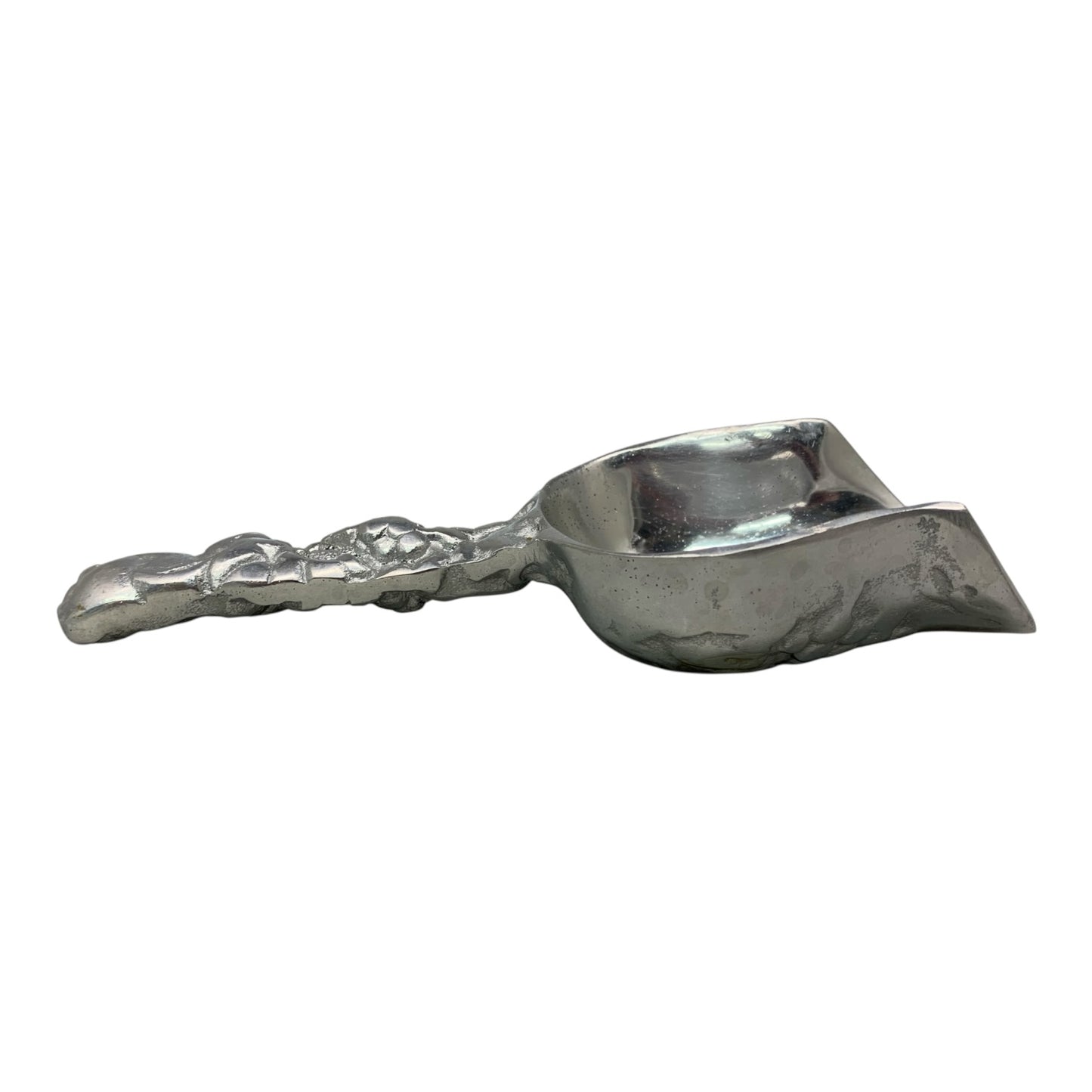 20135 - 6" Silver Scoop w Grapes |9-14|