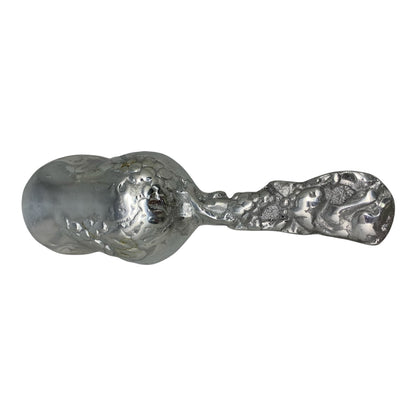 20135 - 6" Silver Scoop w Grapes |9-14|