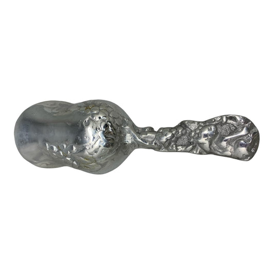 20135 - 6" Silver Scoop w Grapes |9-14|