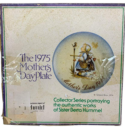23390 - The 1975 Mother's Day Plate 8" Message of Love Sister Berta Hummel Limited Edition |9-20|