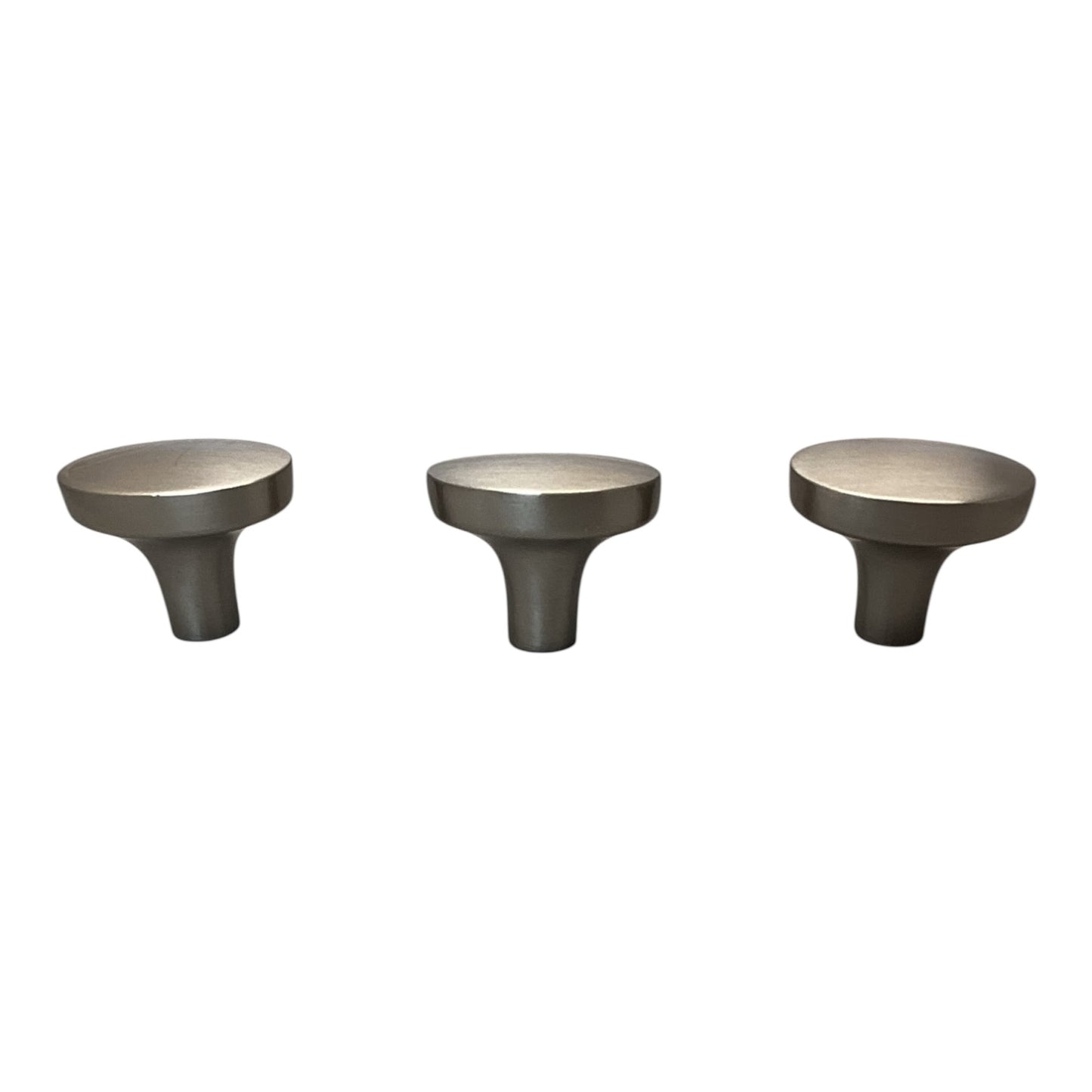 28754 - Satin Nickle Oval Knob Set of Three P30225C-SN-CP |11-12|
