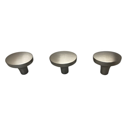 28754 - Satin Nickle Oval Knob Set of Three P30225C-SN-CP |11-12|