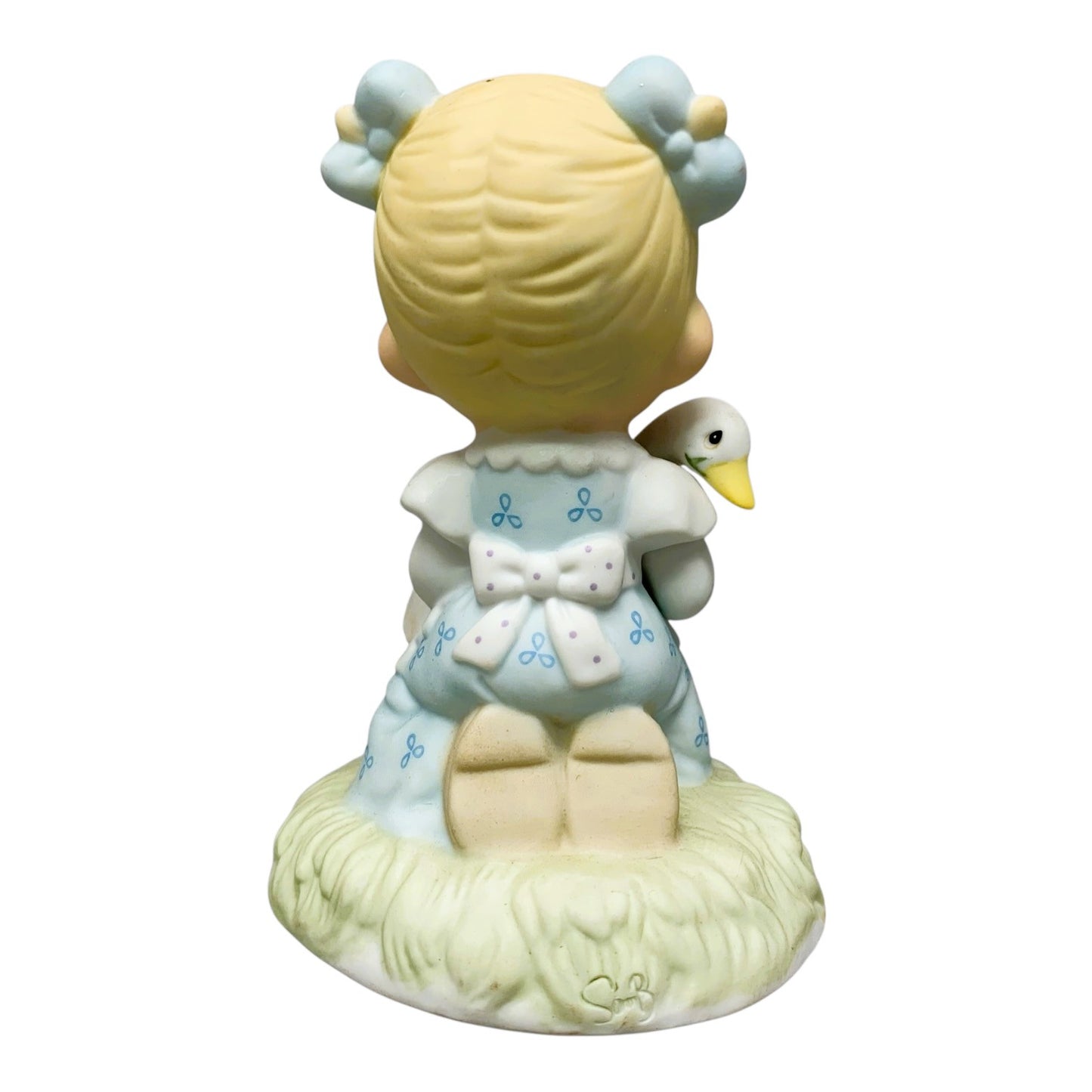 32677 - 4.5" Precious Moments "God Is Love" Figurine  |X-51|
