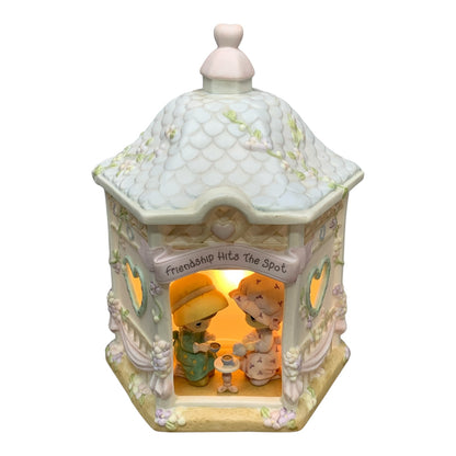 37724 - 7.5" Precious Moments "Friendship Hits The Spot" Nightlight  |3-8|