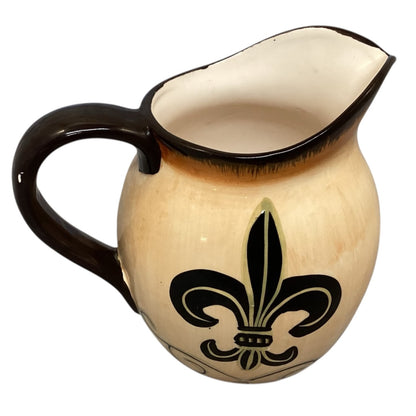 37901 - Hollywood Casino Cermaic Pitcher Saints Fleur De Lis 8" |6-11|