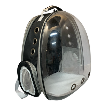 37975 - LARGE PET BUBBLE BACKPACK CARRIER FOR CATS UP TO 20LBS |Library Corner|