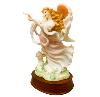 38015 - Seraphim Classics Amanda Sharing The Spirit Musical |11-6|