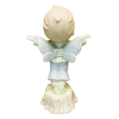 38600 - Precious Moments: On A Wing And A Prayer 6-Inch Figurine |8-16|