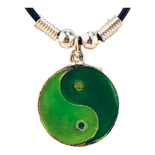10450 - Glow Yin Yang Pendant Necklace - [Clear-56]