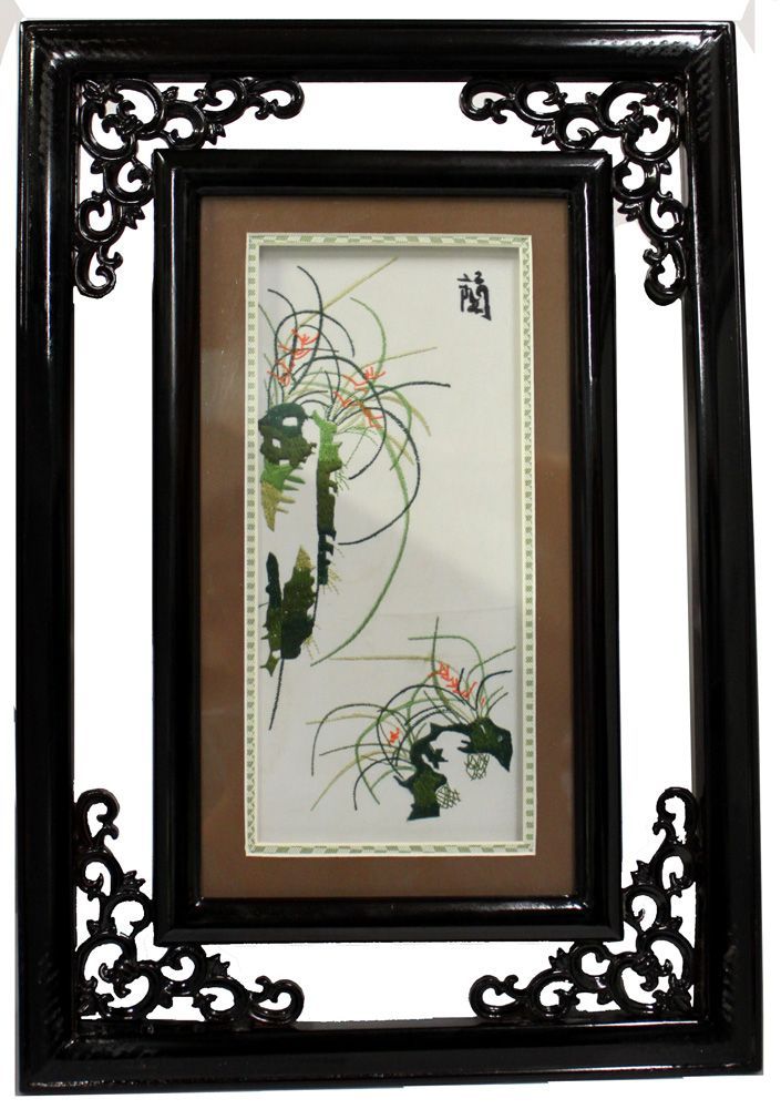 1055 - 13" x 19" Embroidery Accent Picture |14-31|