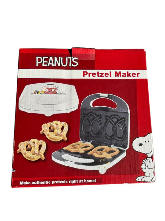 13059 - Peanuts Pretzel Maker - [GR-62]