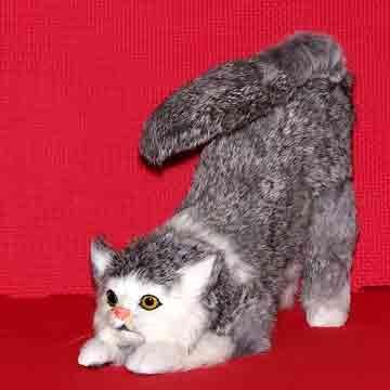14438 - 9" Grey Fur Cat - Stretching - [Z-12]