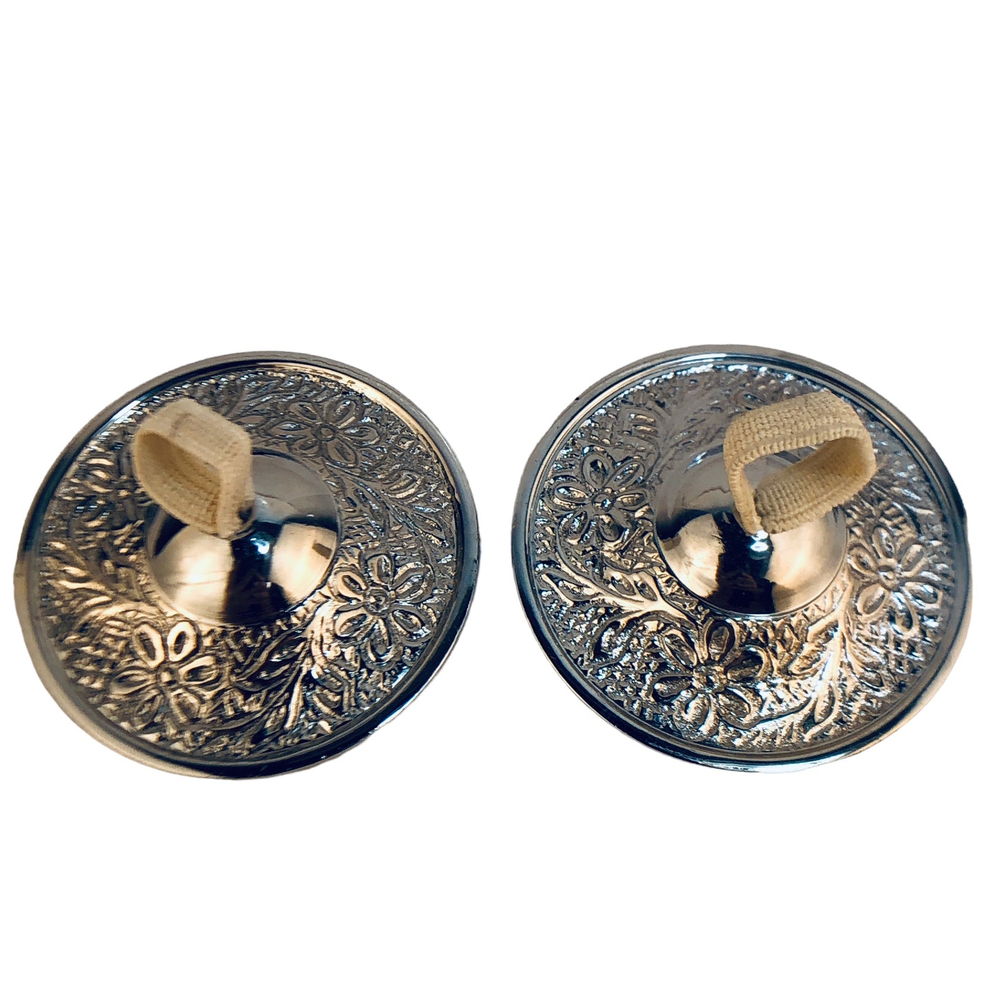 16532 - Two pk 1 1/4" Silver Zills Emboss |5-15|