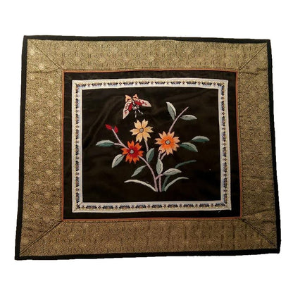 1679 - Vintage Silk 11" Square Flowers & Butterfly Embroidered Doily 28 |17-30|