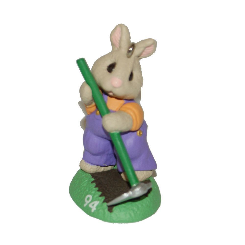 17 -  Tilling Time Sidekick Ornament - |Pod 1-67|