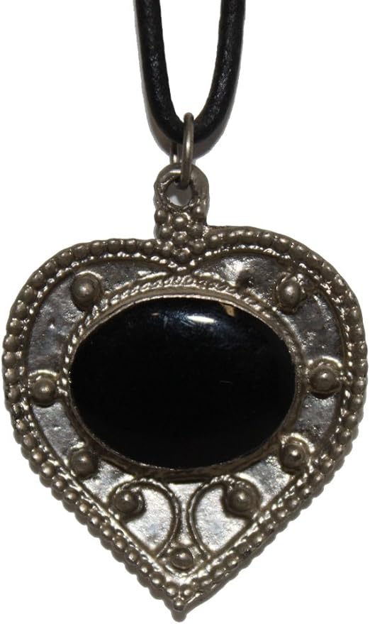 20077 - Heart Shaped Necklace with Black Center Stone - [Clear-222]