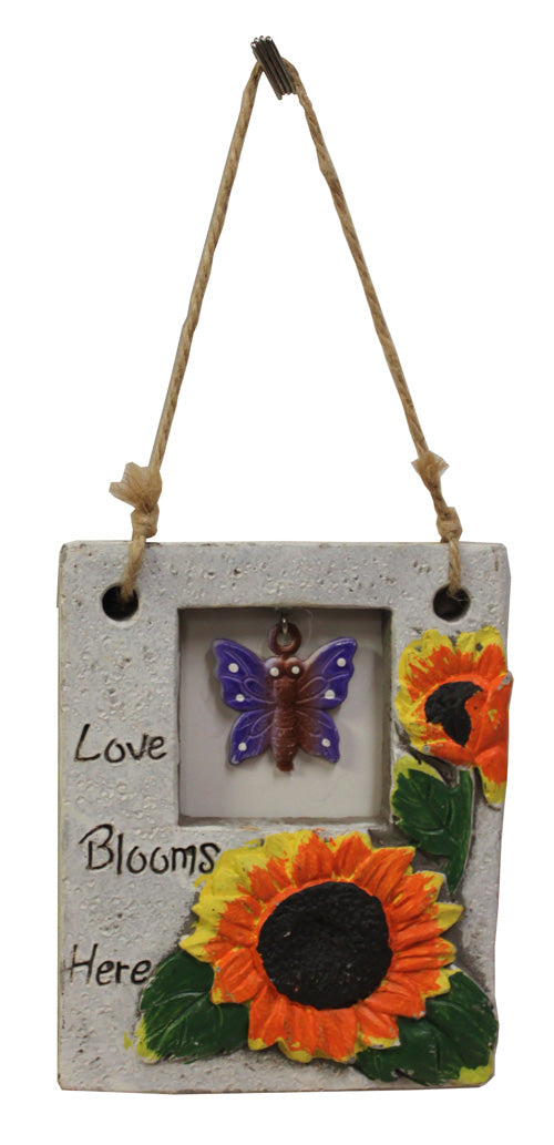 20106 - Love Blooms Here Plaque |17-26|