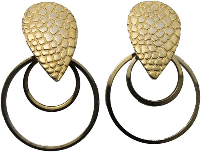 20405 - Gold Color Dangle Earrings - [Clear-140]