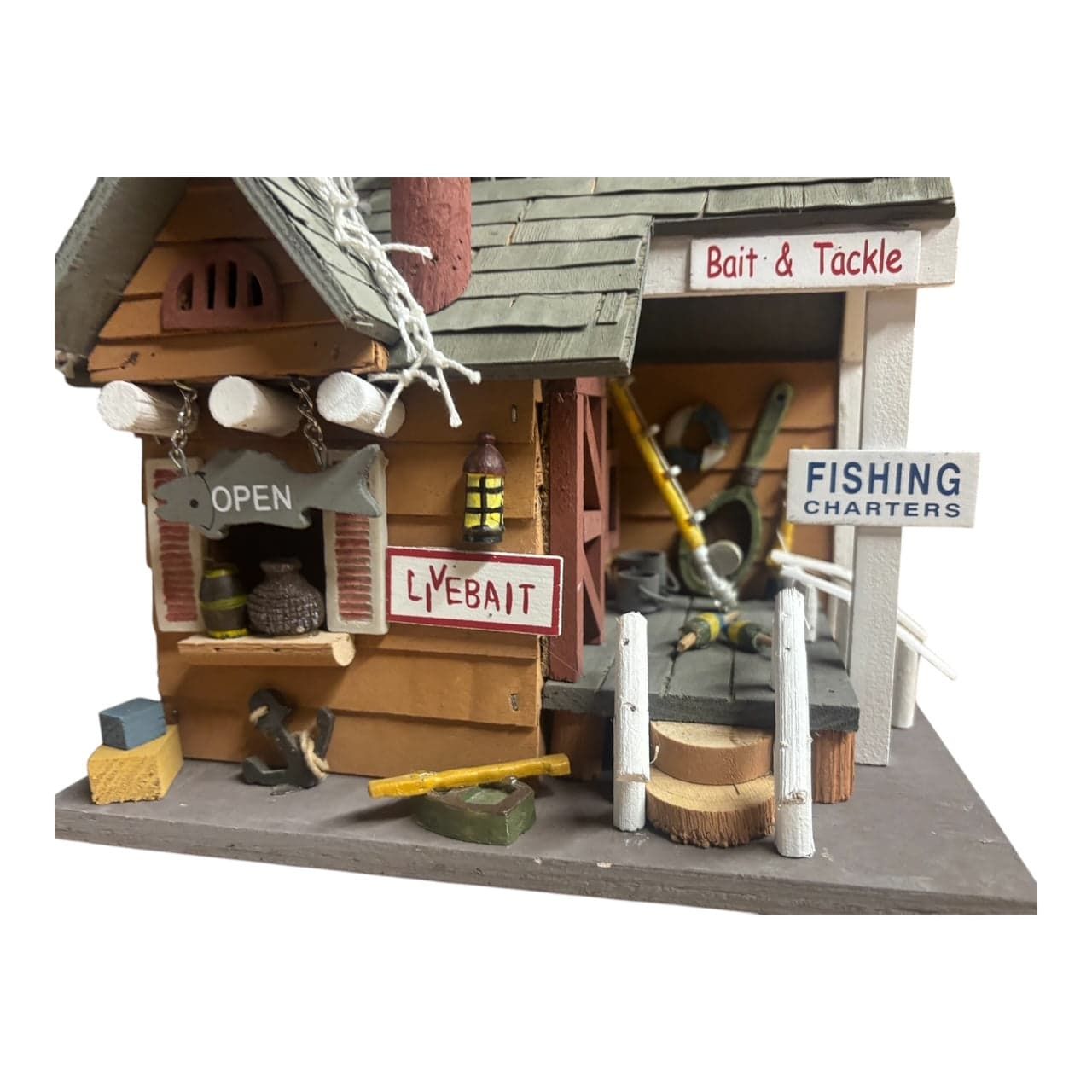 2073 - Sand Washed Wooden Bait Shop - |Y-1|