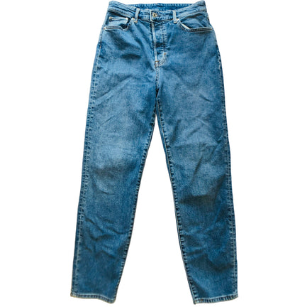 21104 - Mom Jeans High Waist Size 6 |Back House|