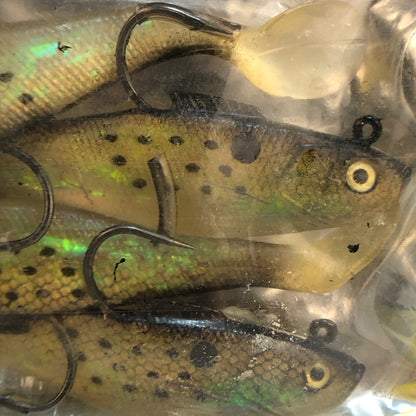 25169 - 4" Golden Bunker Minnow Spots |12-25|