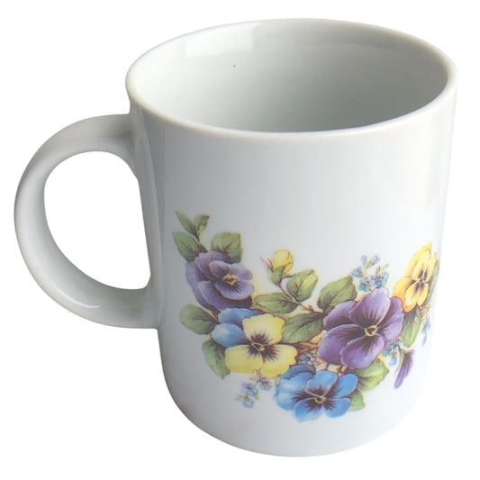 26399 - A Mom - 11 oz Coffee Mug - [7-24]