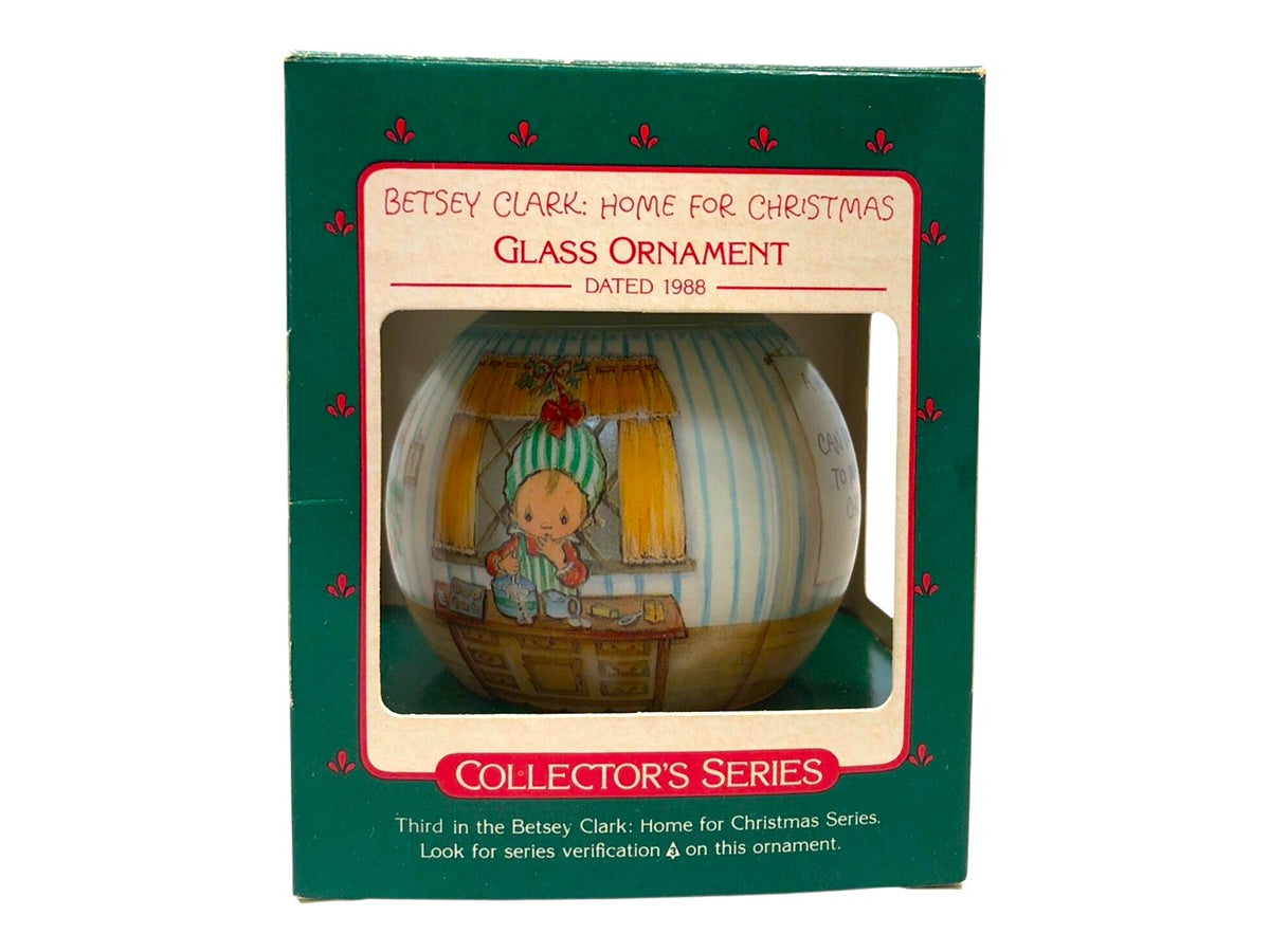 29567 - Elegant Betsey Clark Set of 4 Holiday Christmas Ornaments for Tree and Home Decorations |POD 1-70|