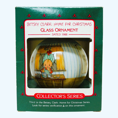 29567 - Elegant Betsey Clark Set of 4 Holiday Christmas Ornaments for Tree and Home Decorations |POD 1-70|