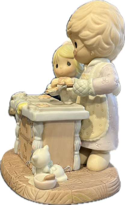 30118 - Precious Moments - 2006 My Granddaughter , My Love - Hamilton Collection - 09 00826 002 - |H-29|