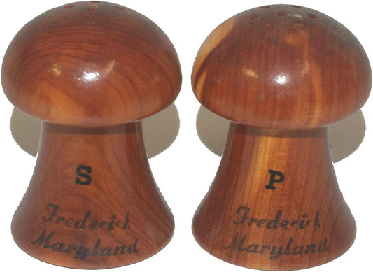 34824 - Wood Mushroom 3" Salt & Pepper Shakers |4-18|
