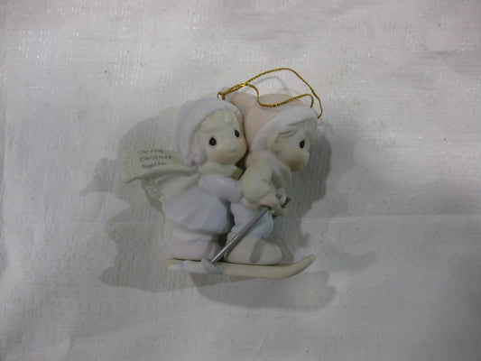 34947 - Our First Christmas Together Dated 1996 Ornament - |Pod 1-67|