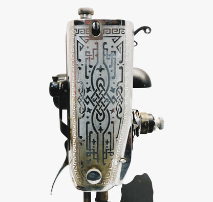 37264 - Antique Singer Sewing Machine - [Library Corner]