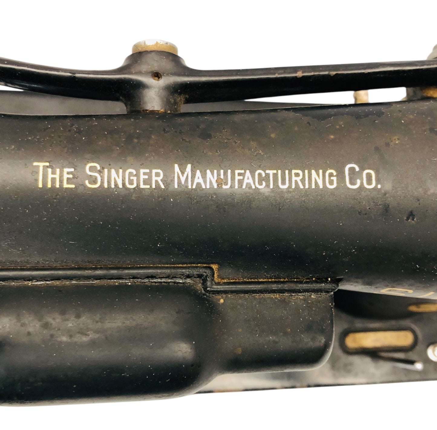 37264 - Antique Singer Sewing Machine - [Library Corner]