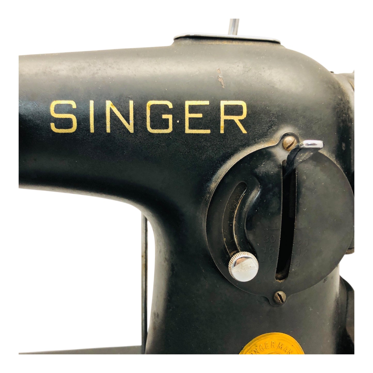 37264 - Antique Singer Sewing Machine - [Library Corner]