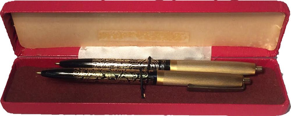 3922 - 14K Perfume Pens Set - |S-11 Garage & Pod 3-34|