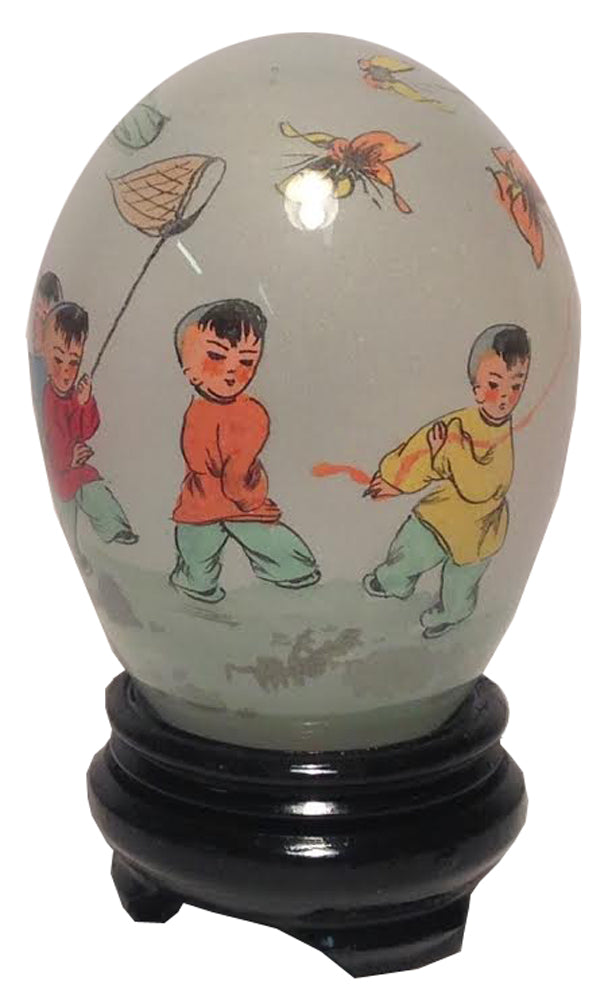 3973 - 3" White Glass Painted Egg - Children - |4-8|