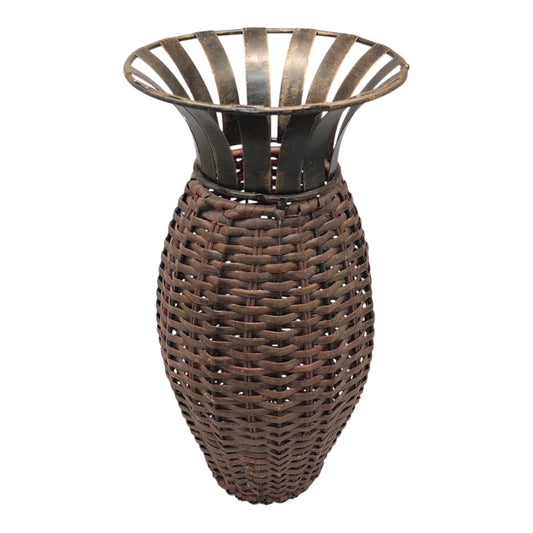 40717 - 15" Wiker and Metal Vase |Z-72|