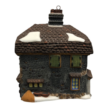 41122 - Dept56 Sir John Falstaff Inn Charles Dickens Heritage Retired |Pod 2-26|