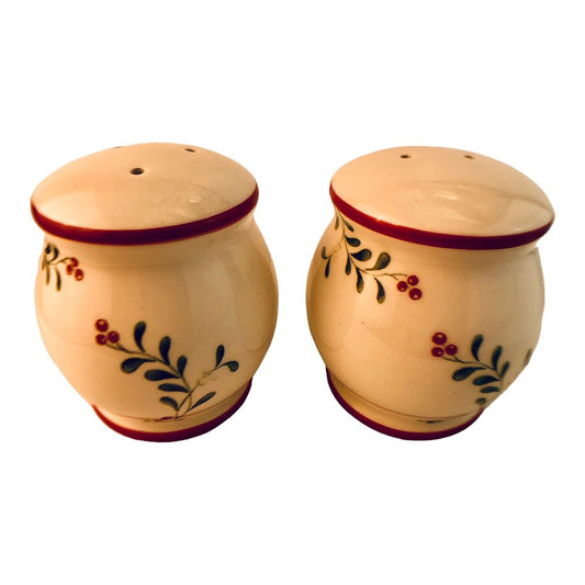 41567 - Adorable 3-Inch Berry-Themed Salt and Pepper Shaker for Whimsical Kitchen Decor |1-25|